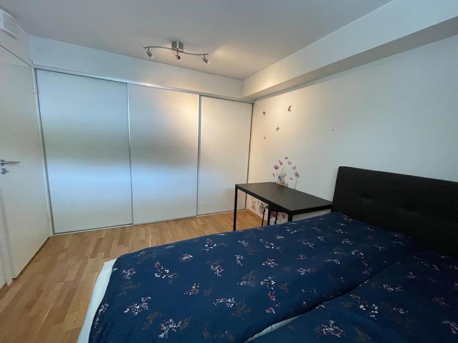 3 Sleeping Rooms For 82M2 Which Direct Traffic To Airport And City Center Берген Экстерьер фото